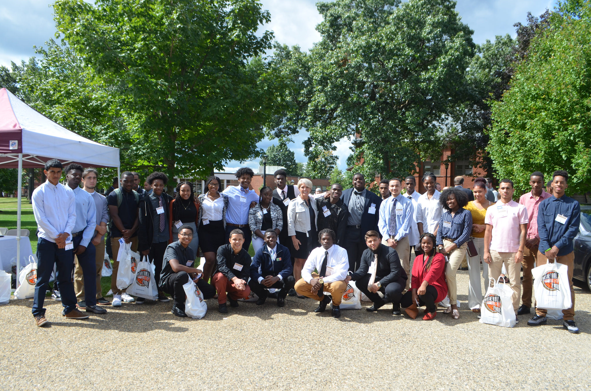 Students attend the annual Leadership Luncheon. 