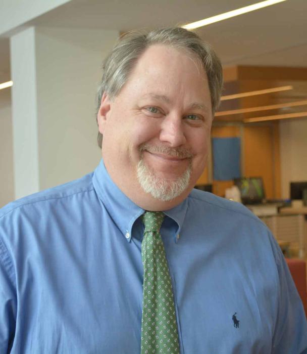 Andrew Wilcox head shot