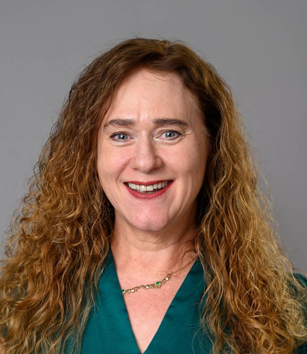 Laurie Wrona head shot