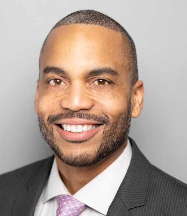 Howard Hinds head shot