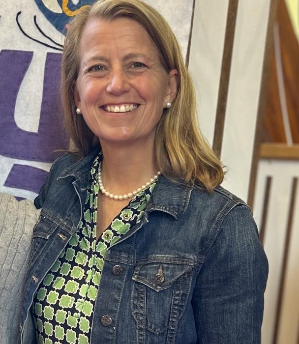 Elizabeth Conant head shot