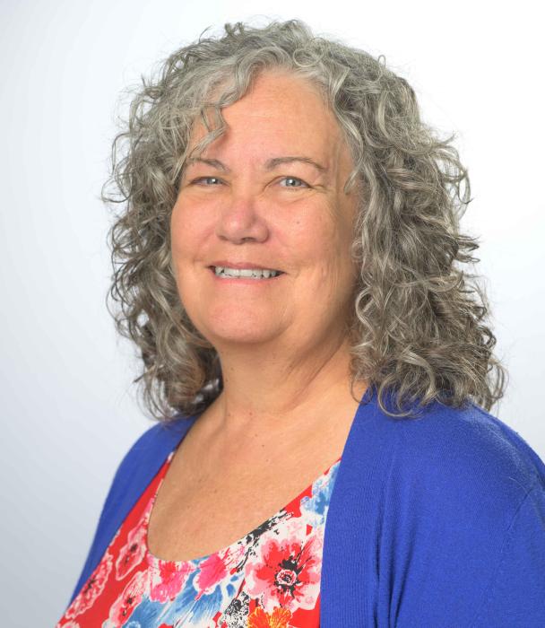 Gretchen Ide head shot