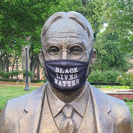 Naismith statue wearing BLM mask