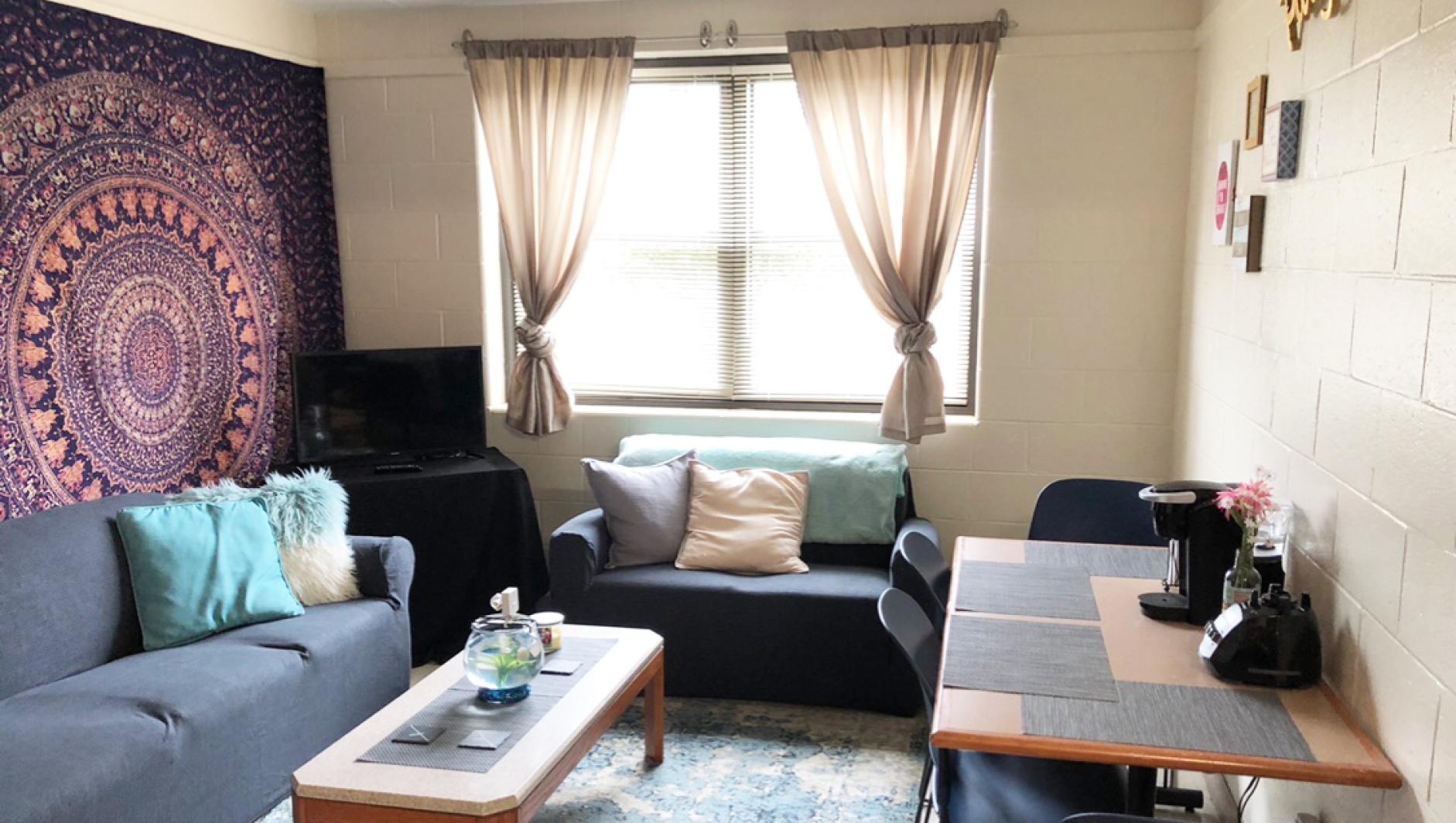 Senior Suites