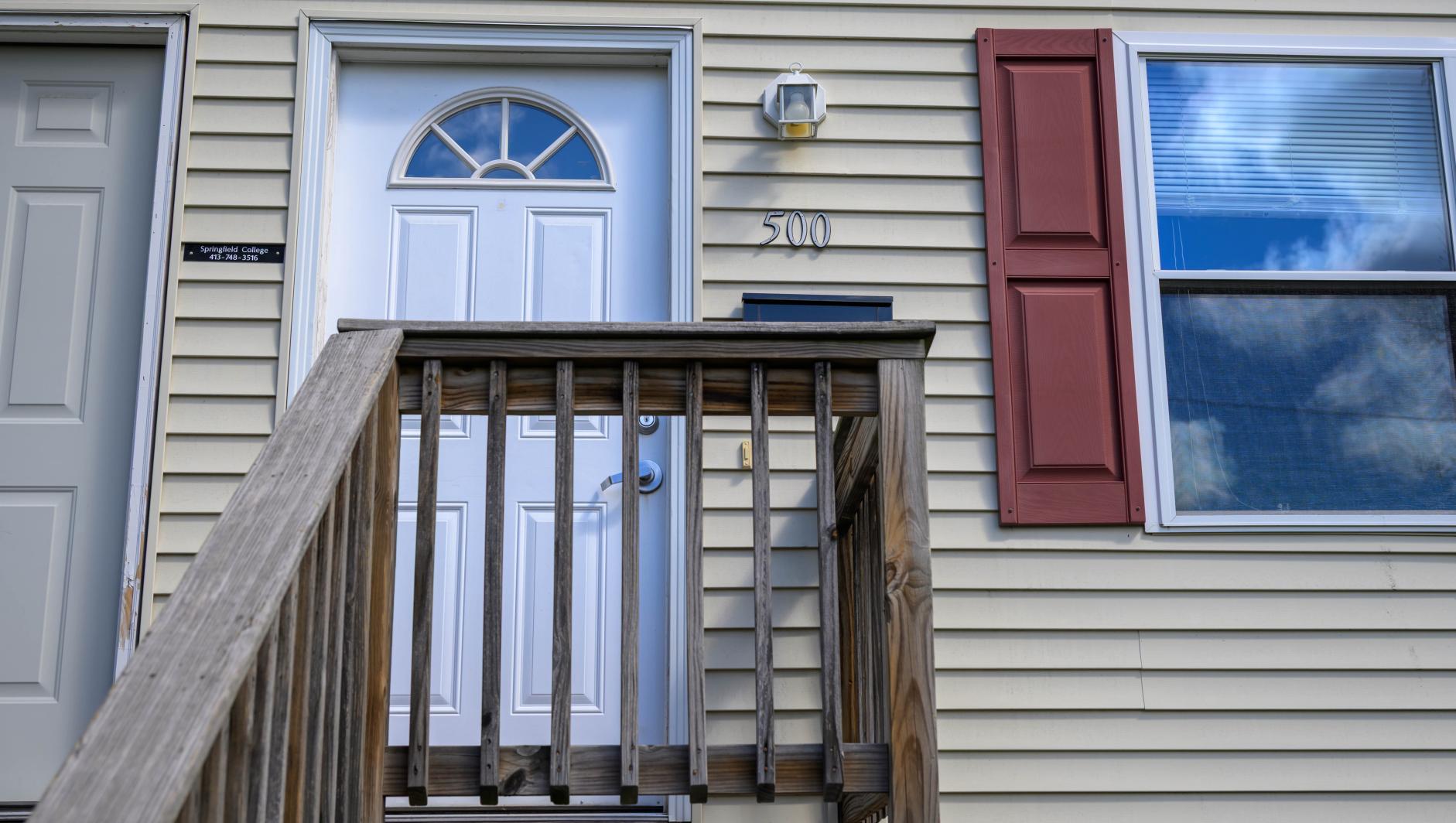 Exterior Grad House