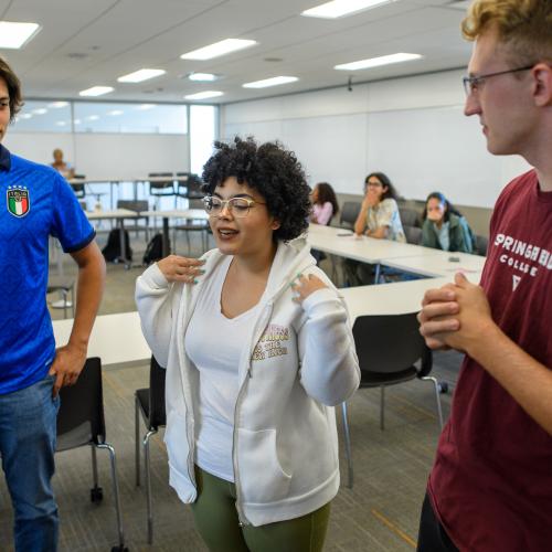 Students participating in Cultural Connections meeting during New Student Orientation