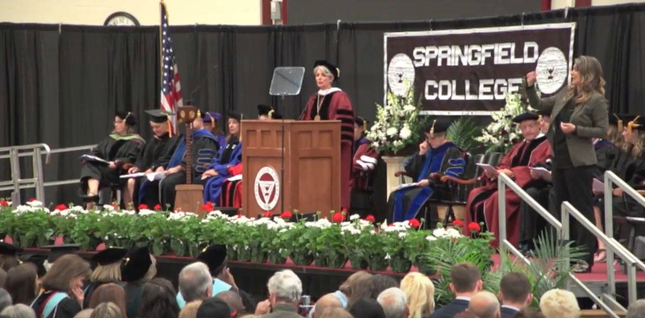 2018 graduate commencement