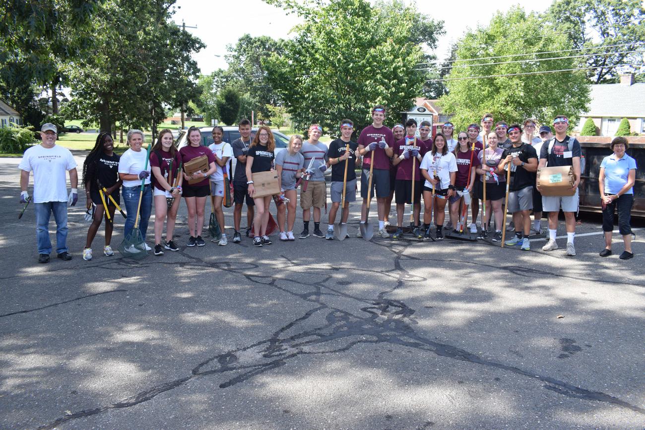 Springfield College first-year students participating in New Student Orientation were joined by student leaders, faculty, staff, alumni, and faculty emeritus on Saturday, August 31 in being introduced to the Humanics in Action program, a commitment by Springfield College to year-round community-based service programs.