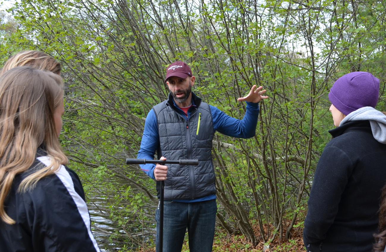 Springfield College Associate Professor of Environmental Biology and Environmental Science program director Justin Compton has been elected to serve on The Ecological Society of America (ESA) Board of Professional Certification. 