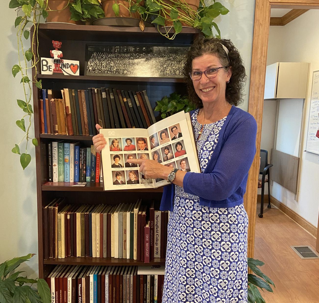 Stopping by the Alumni House this month for a visit was Vanessa Copp Wallace '85.