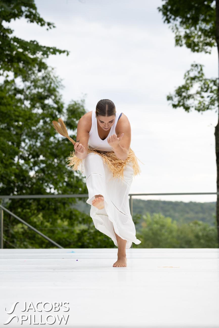 Rachel Vakassian dancing at Jacob's Pillow