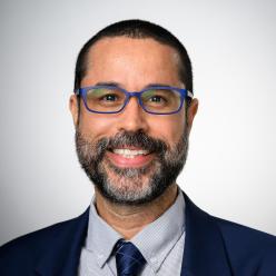 Ariel Rodríguez head shot