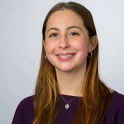 Emilia Giovannini-Yarnell head shot