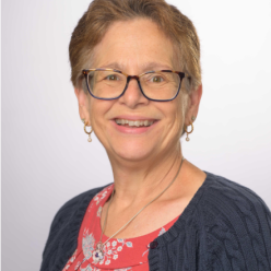 Lynn Martin head shot