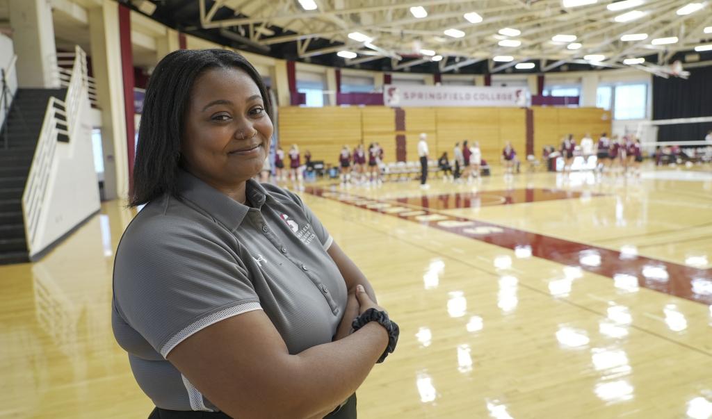 Makayla, a Springfield College graduate student in Athletic Leadership