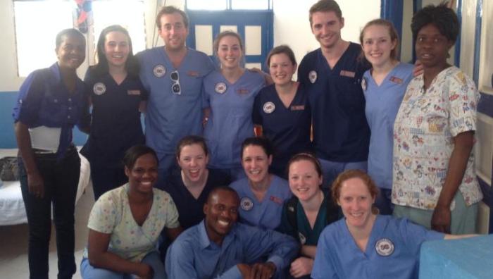 Physical therapy and occupational therapy students on alternative spring break in Haiti